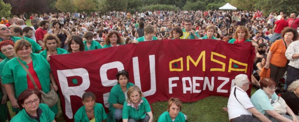 Italia, la mezza vittoria delle ex lavoratrici Omsa